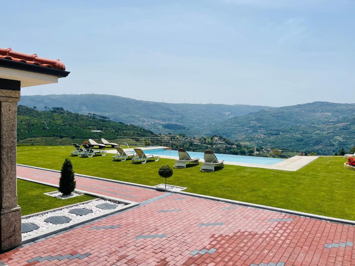 Spacious Villa Pool & Douro View By Host Wise Santa Marinha do Zezere Luaran gambar