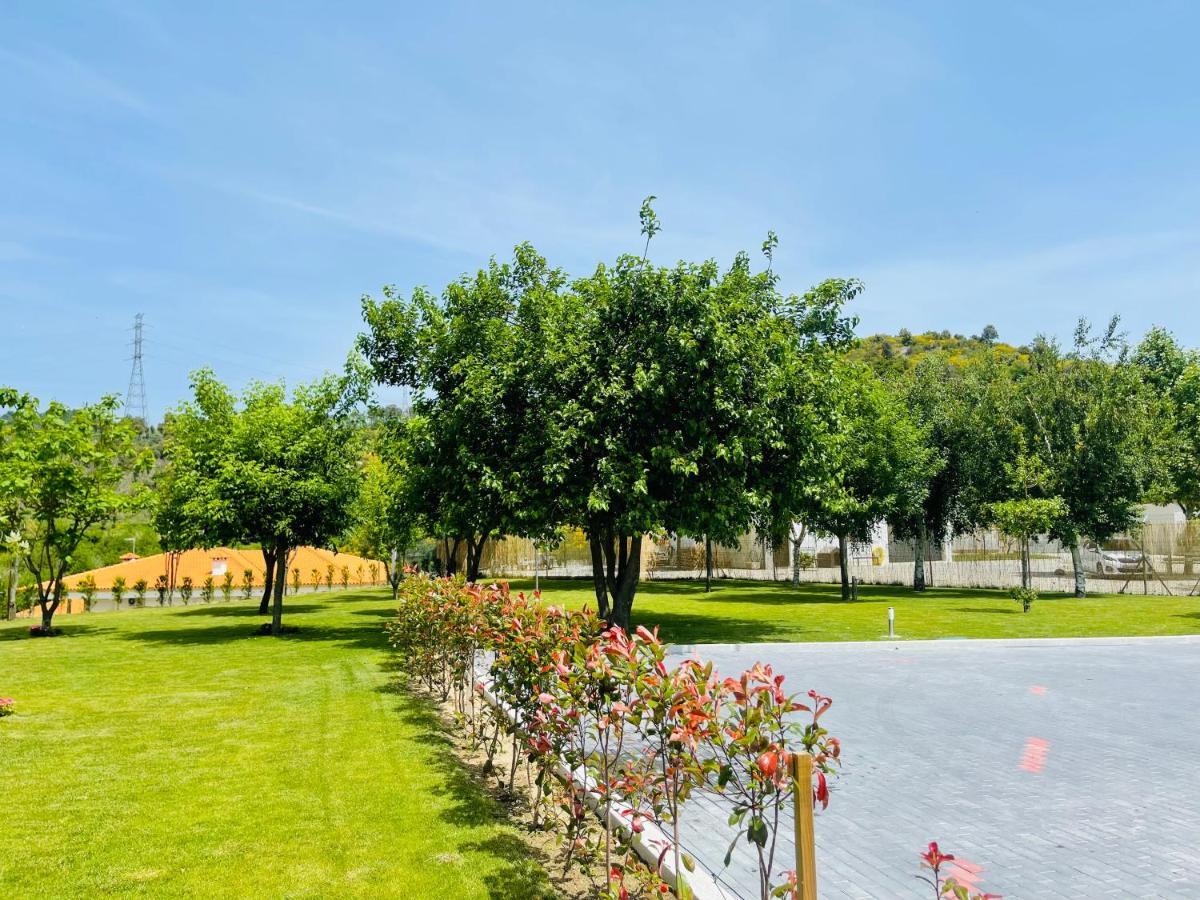 Spacious Villa Pool & Douro View By Host Wise Santa Marinha do Zezere Luaran gambar